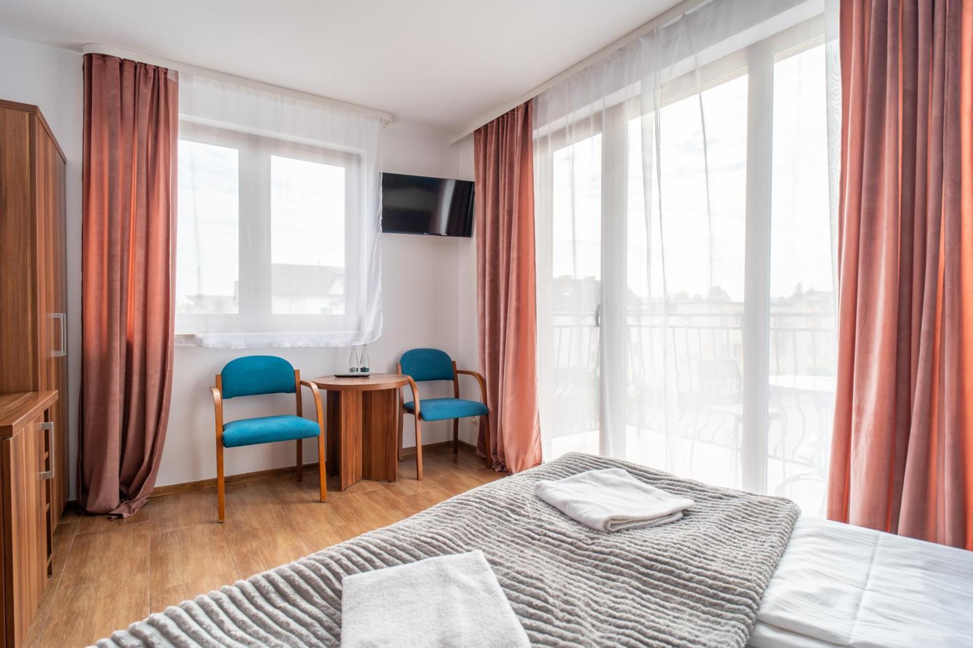 Pod Wydma Hotell Unieście Eksteriør bilde