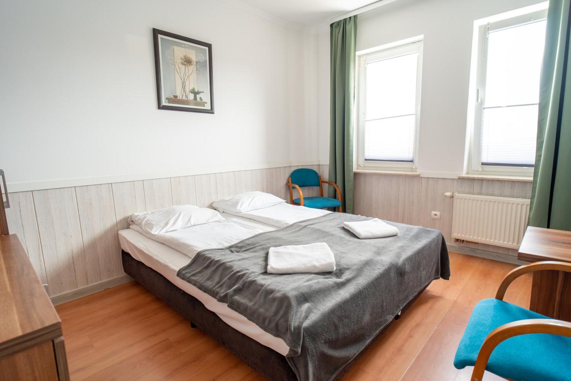 Pod Wydma Hotell Unieście Eksteriør bilde