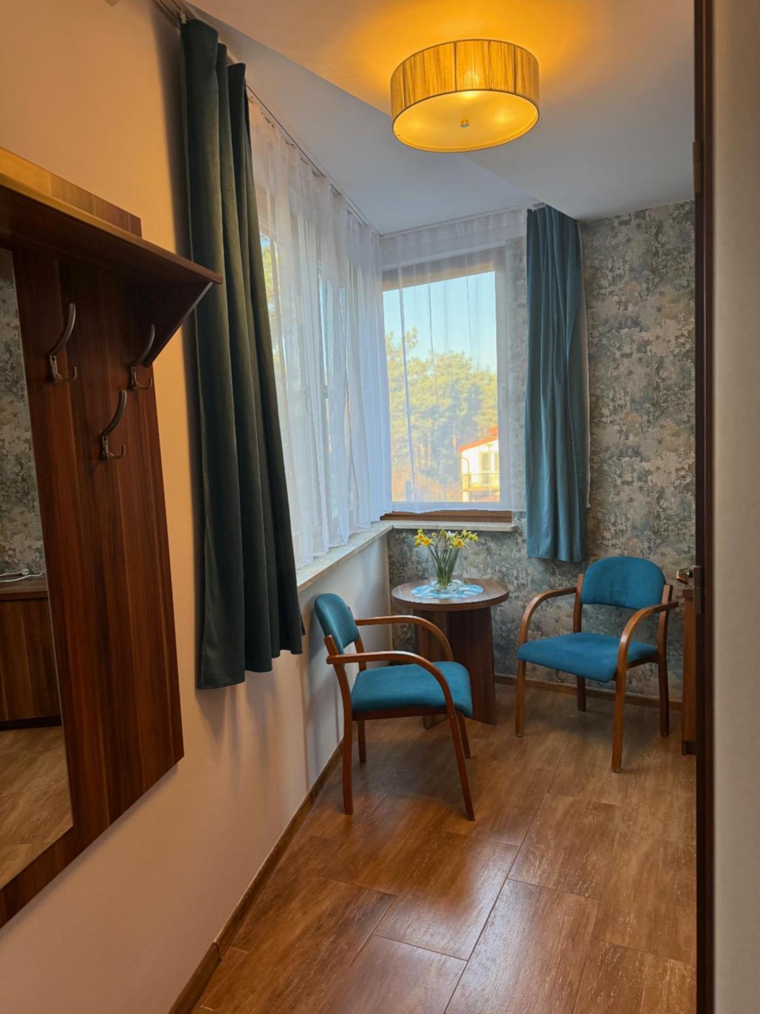 Pod Wydma Hotell Unieście Eksteriør bilde
